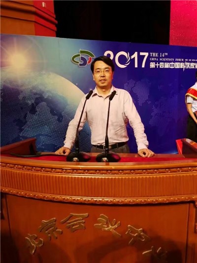 杨剑乐载誉归来话“环境文化与绿色建筑”(图1)