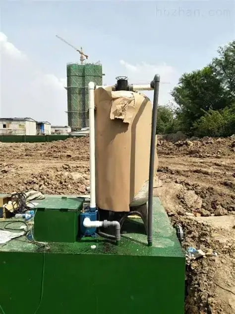 农村污水处理节能减排技术：定制化玻璃钢制品环保设备落地案例